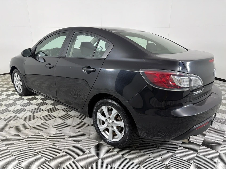2010 Mazda Mazda 3 2nd Gen - Image 8 of 21