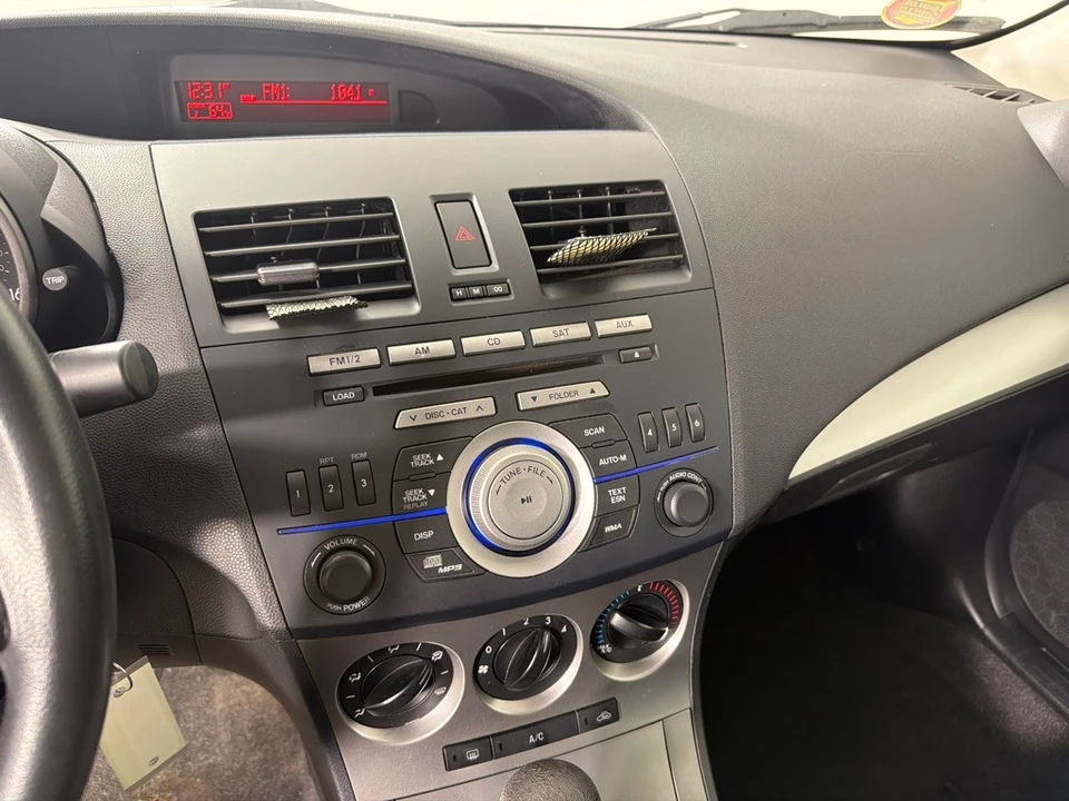2010 Mazda Mazda 3 2nd Gen - Image 17 of 21