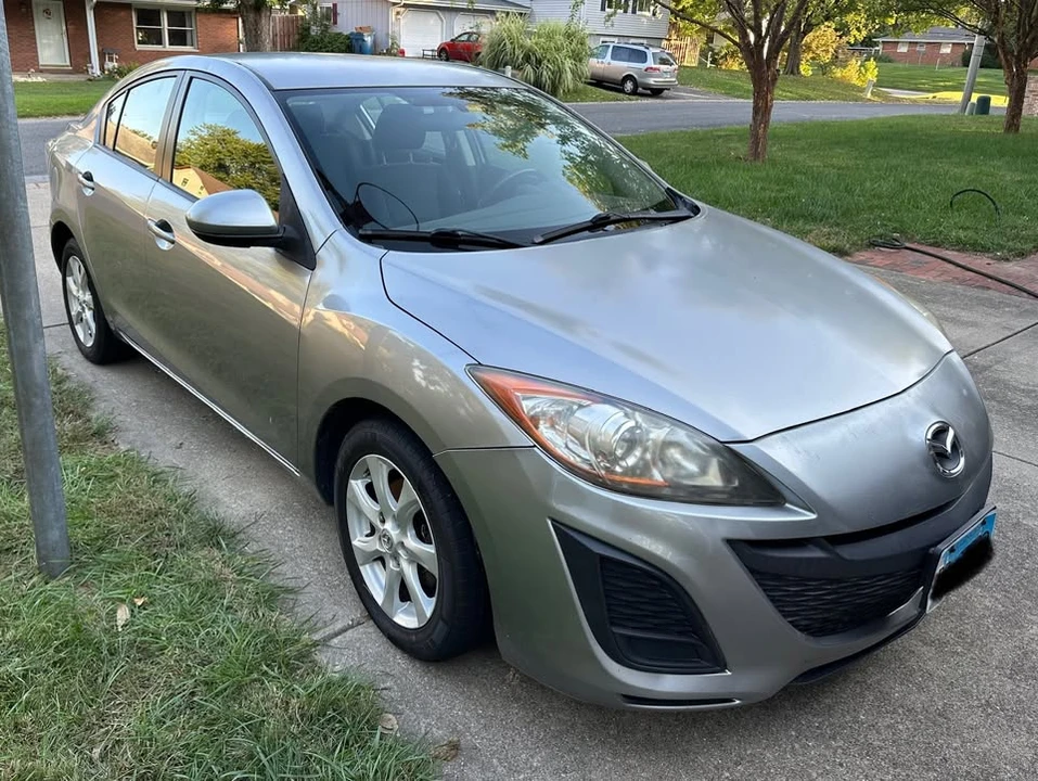 2010 Mazda Mazda 3 2nd Gen - Image 6 of 12