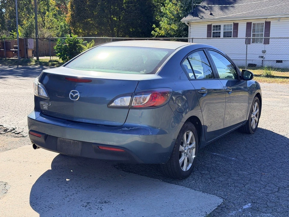2010 Mazda Mazda 3 2nd Gen - Image 5 of 17