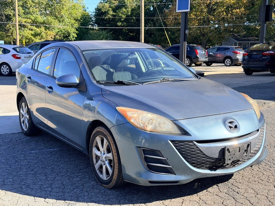 2010 Mazda Mazda 3 2nd Gen - Image 3 of 17