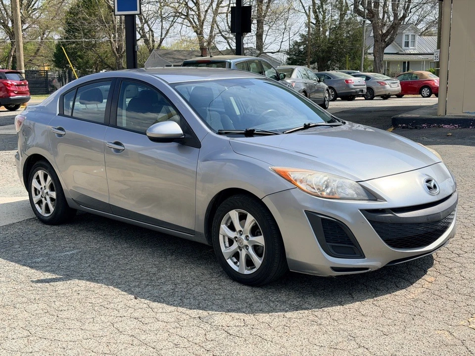 2010 Mazda Mazda 3 2nd Gen - Image 3 of 15
