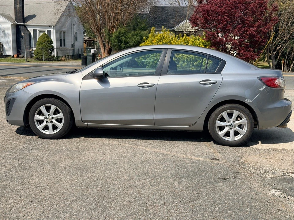 2010 Mazda Mazda 3 2nd Gen - Image 10 of 15
