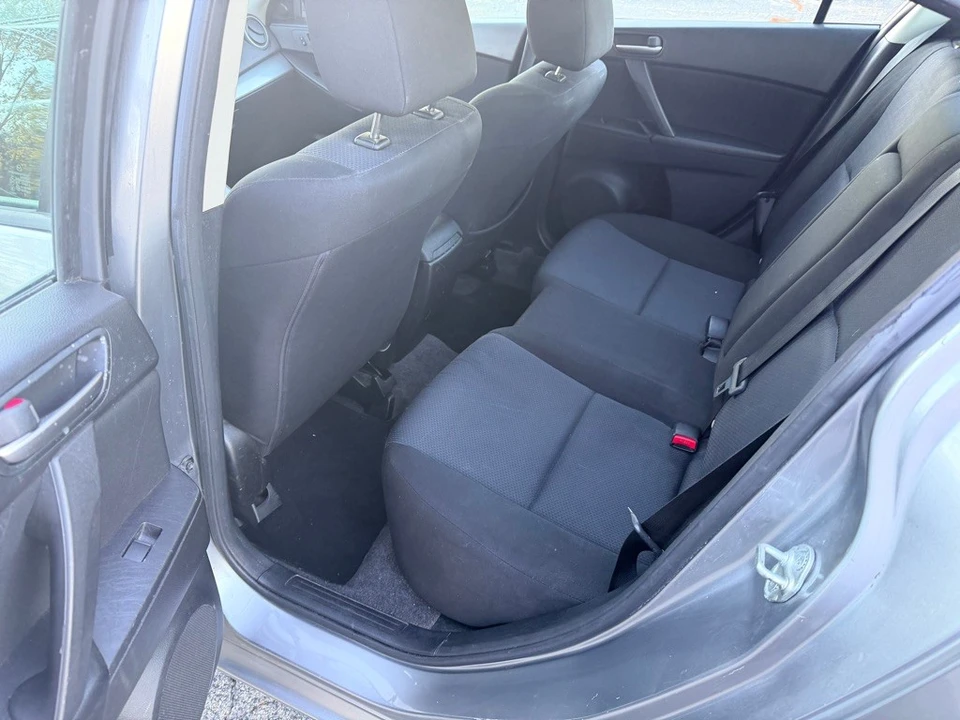 2010 Mazda Mazda 3 2nd Gen - Image 12 of 15
