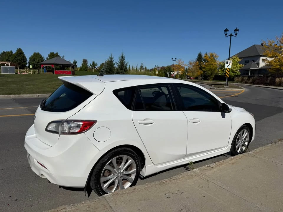 2010 Mazda Mazda 3 2nd Gen - Image 3 of 9