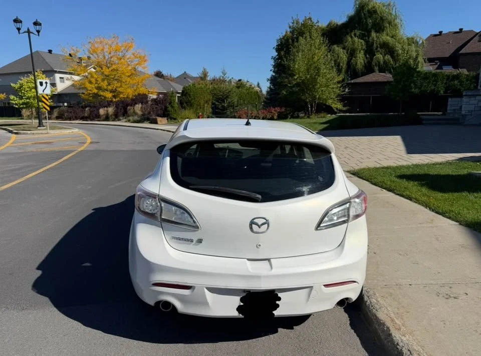 2010 Mazda Mazda 3 2nd Gen - Image 2 of 9