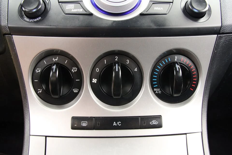 2010 Mazda Mazda 3 2nd Gen - Image 16 of 18