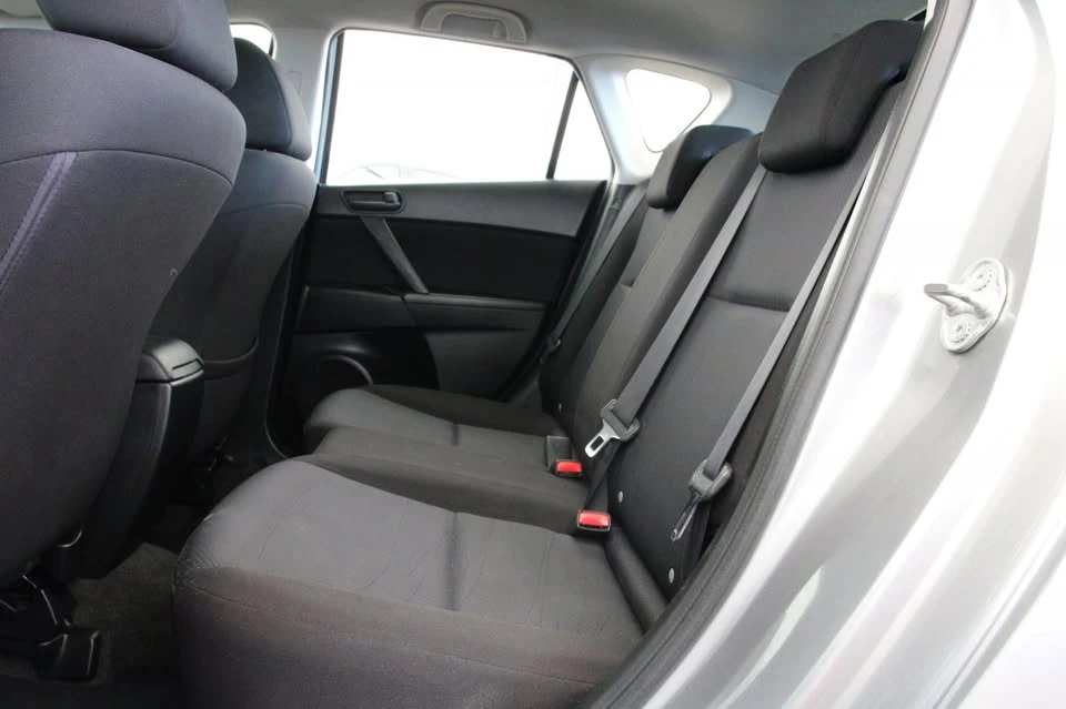 2010 Mazda Mazda 3 2nd Gen - Image 17 of 18