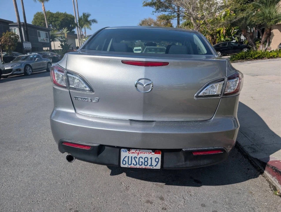 2010 Mazda Mazda 3 2nd Gen - Image 11 of 19