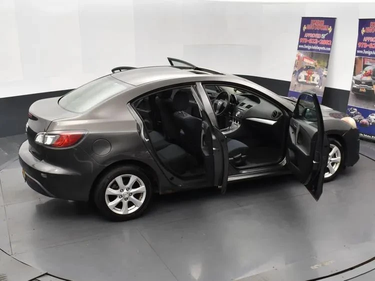 2010 Mazda Mazda 3 2nd Gen - Image 6 of 12