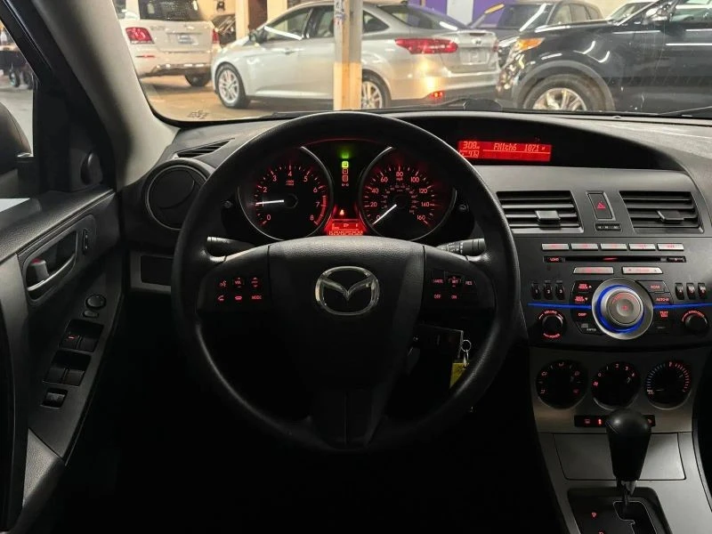 2010 Mazda Mazda 3 2nd Gen - Image 10 of 12