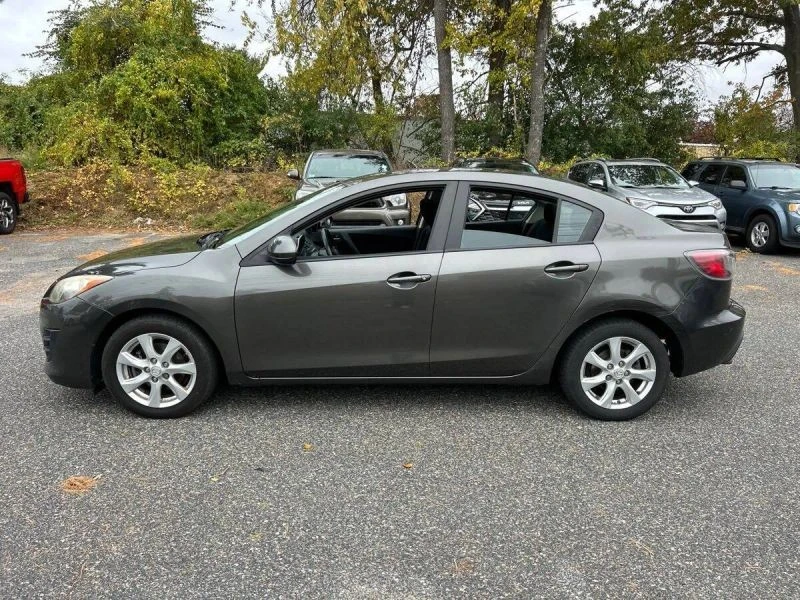 2010 Mazda Mazda 3 2nd Gen - Image 2 of 5