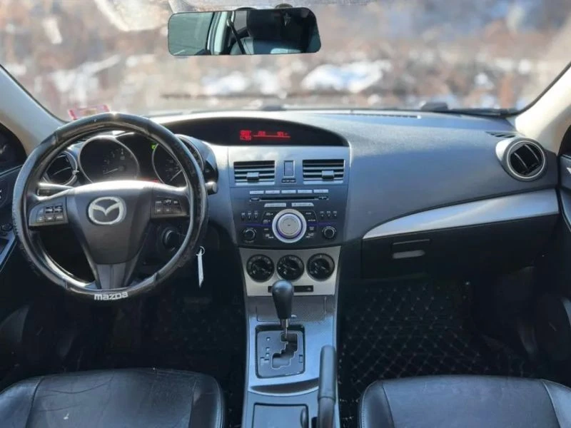 2010 Mazda Mazda 3 2nd Gen - Image 10 of 12