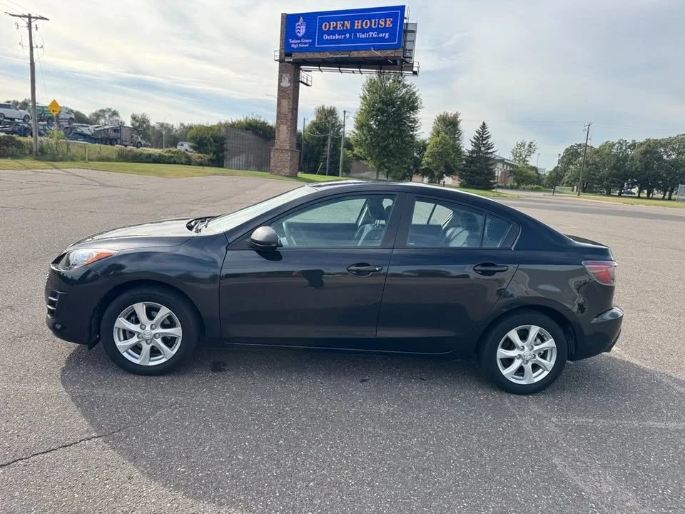 2010 Mazda Mazda 3 2nd Gen - Image 9 of 15