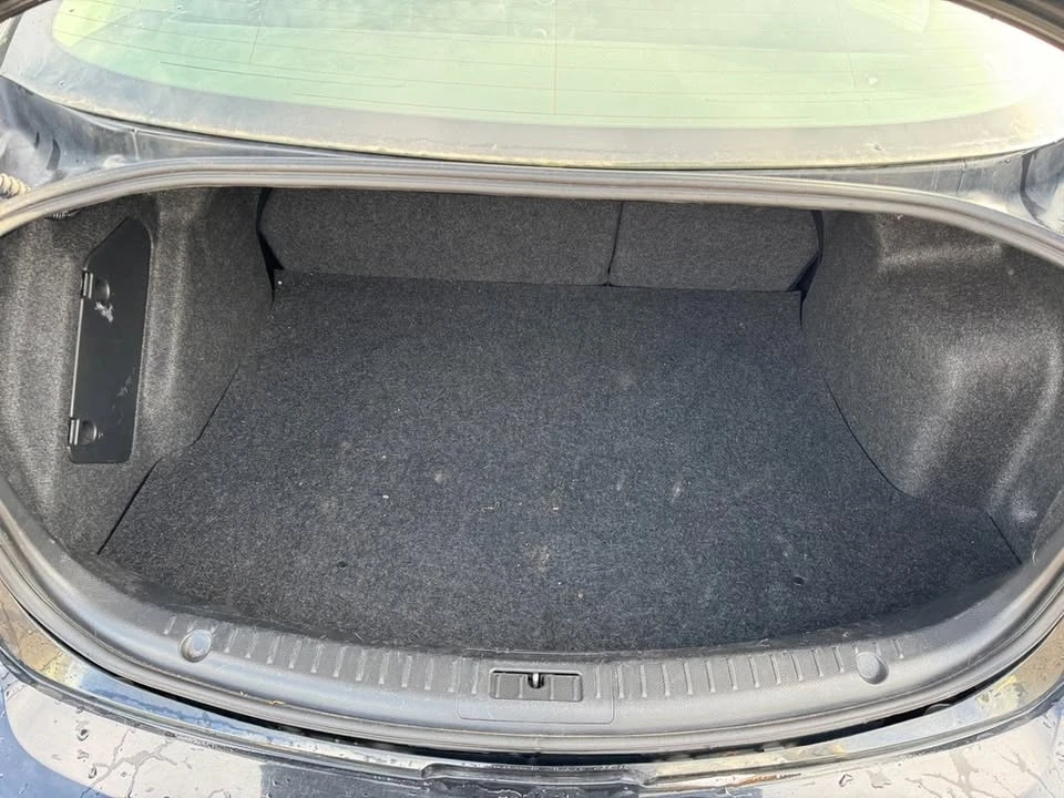 2010 Mazda Mazda 3 2nd Gen - Image 10 of 15