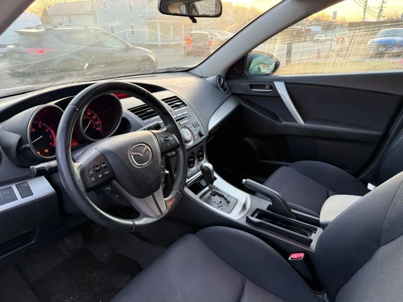 2010 Mazda Mazda 3 2nd Gen - Image 11 of 12