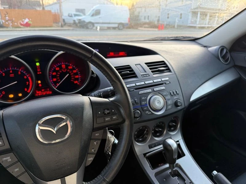 2010 Mazda Mazda 3 2nd Gen - Image 4 of 12