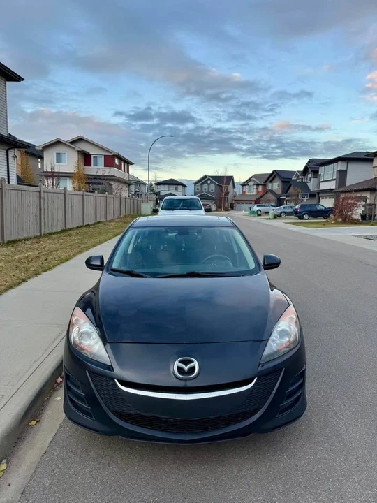 2010 Mazda Mazda 3 2nd Gen - Image 2 of 16