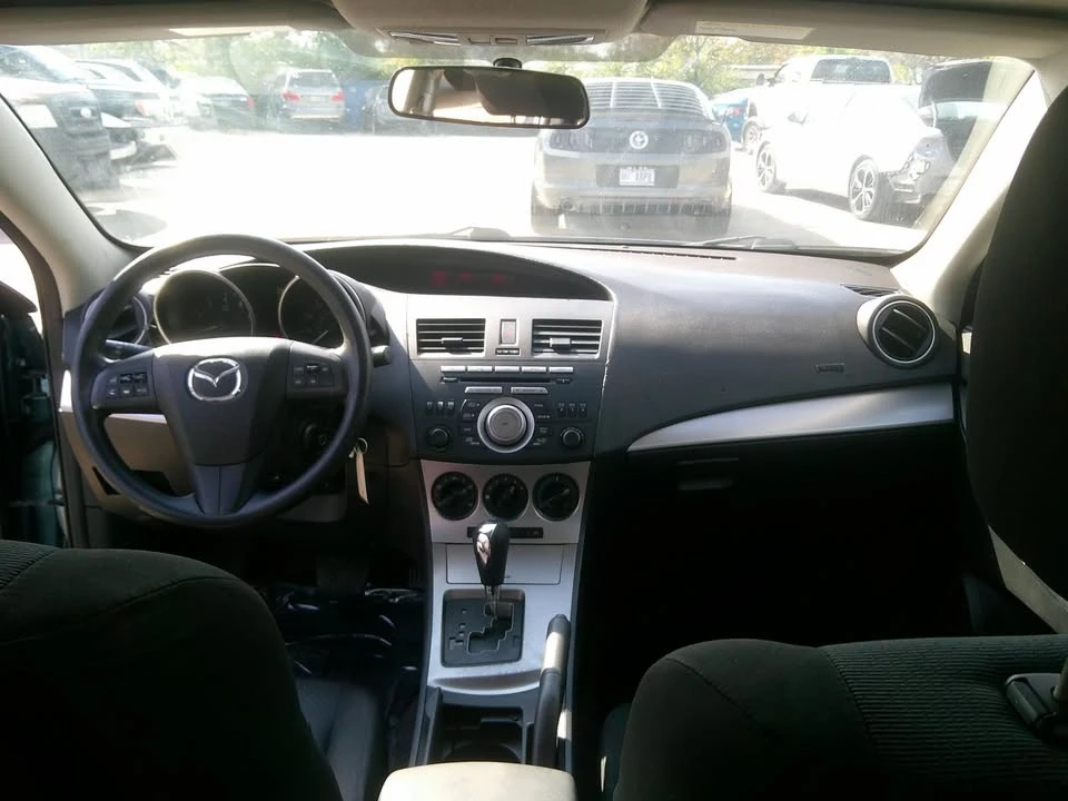 2010 Mazda Mazda 3 2nd Gen - Image 10 of 18