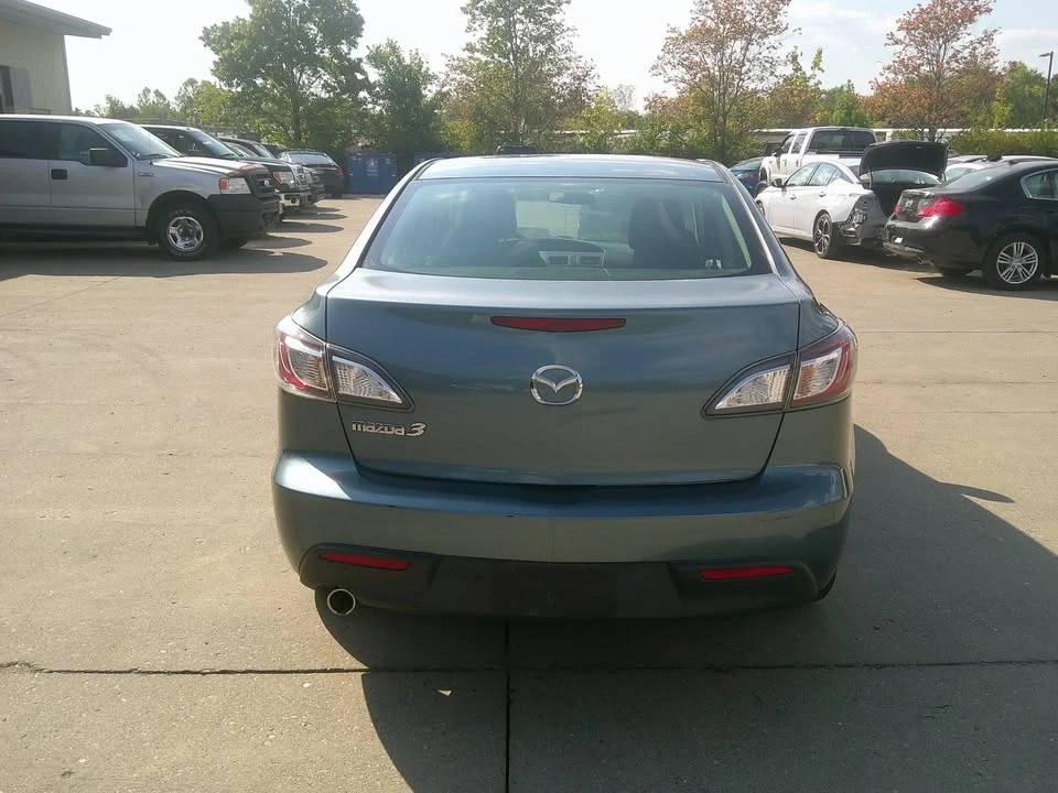 2010 Mazda Mazda 3 2nd Gen - Image 6 of 18