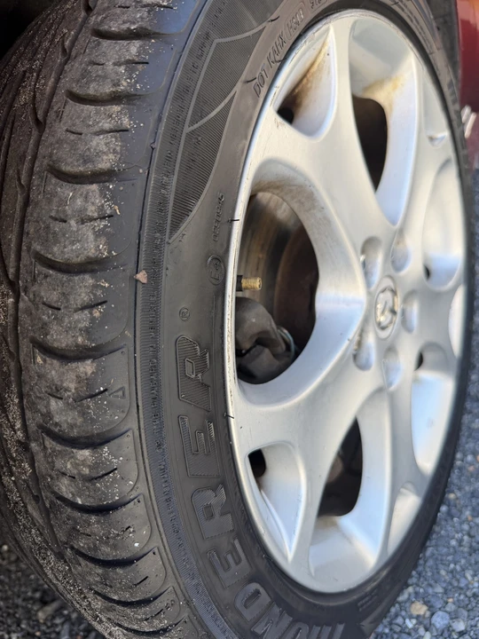 2010 Mazda Mazda 5 - Image 10 of 13