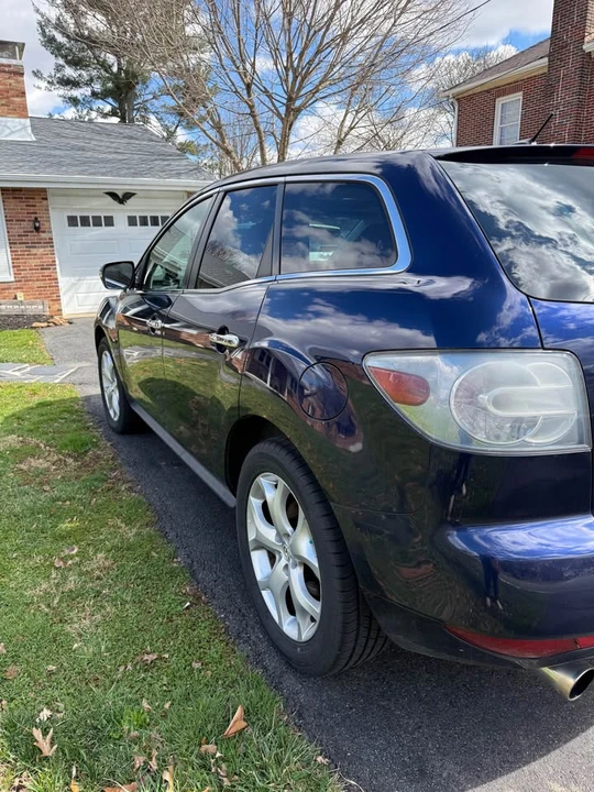2010 Mazda CX-7 - Image 2 of 10