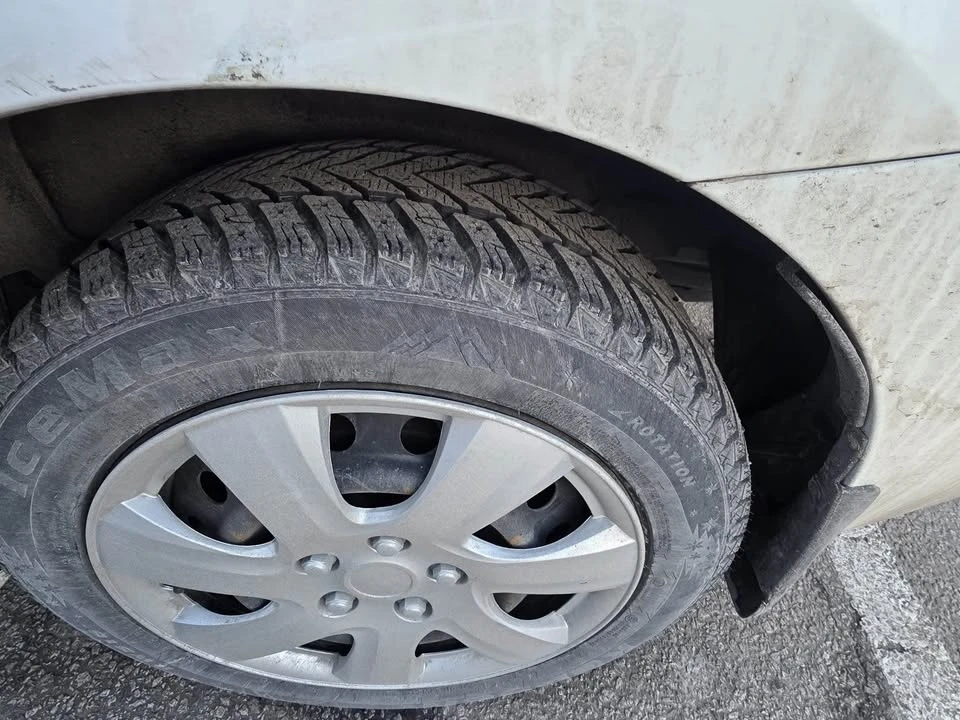 2010 Mazda CX-7 - Image 15 of 17