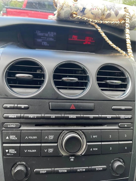 2010 Mazda CX-7 - Image 13 of 18