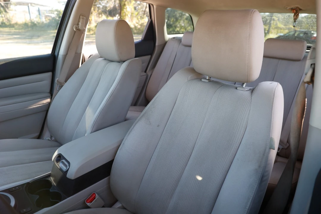 2010 Mazda CX-7 - Image 6 of 12