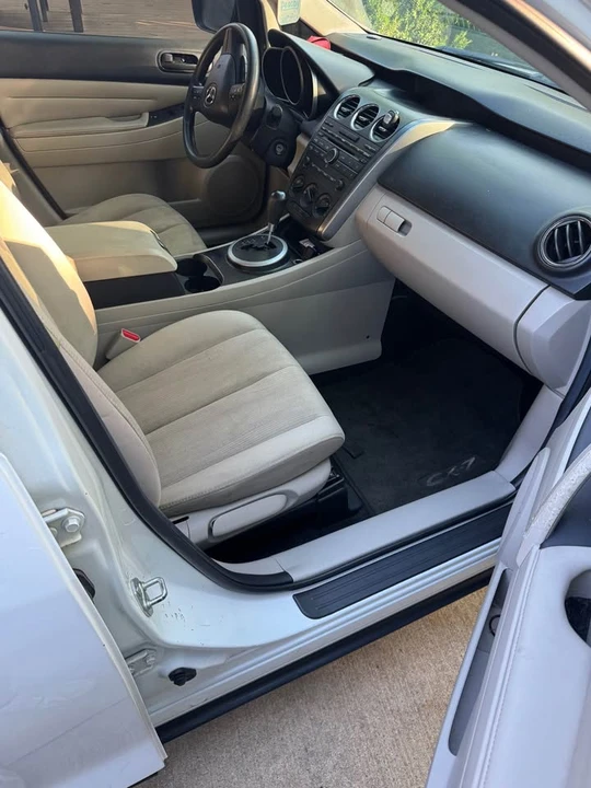 2010 Mazda CX-7 - Image 11 of 14