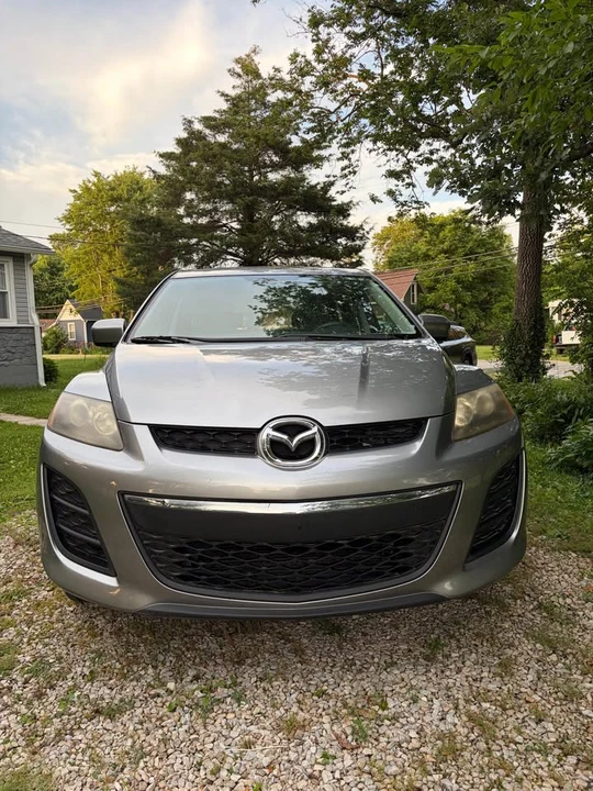 2010 Mazda CX-7 - Image 2 of 10