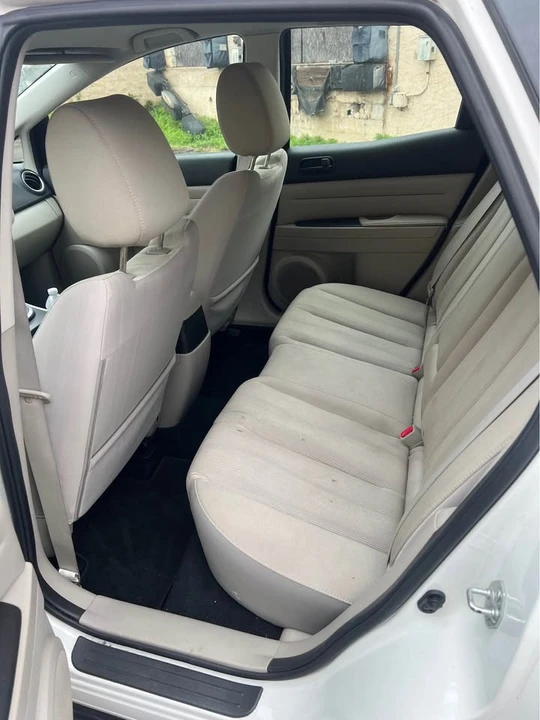 2010 Mazda CX-7 - Image 10 of 13