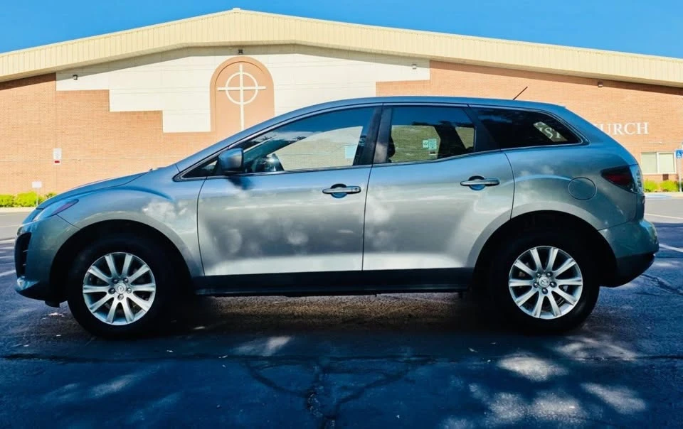 2010 Mazda CX-7 - Image 2 of 14