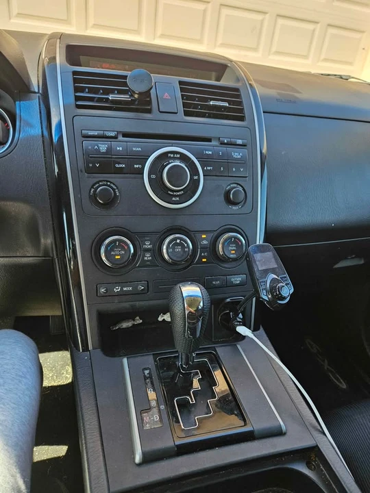 2010 Mazda CX-9 - Image 3 of 10