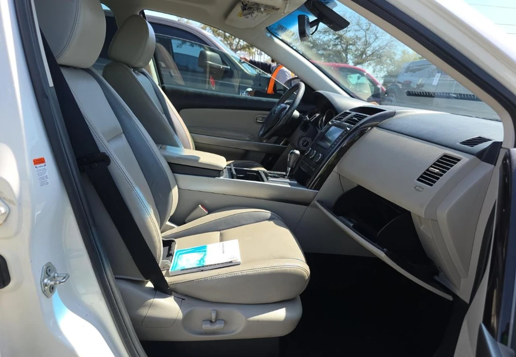 2010 Mazda CX-9 - Image 11 of 12