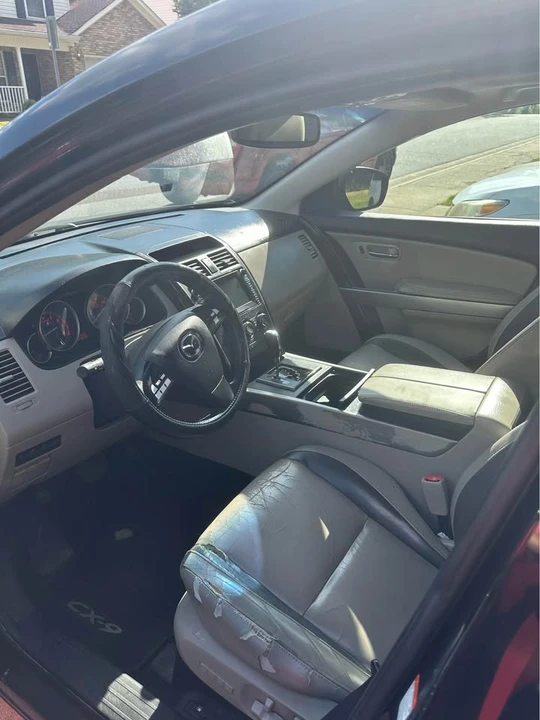 2010 Mazda CX-9 - Image 8 of 16