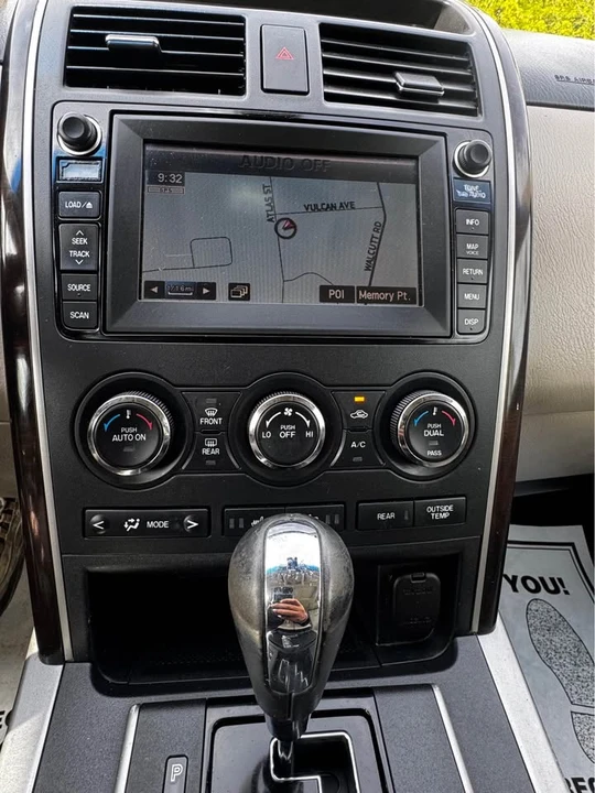 2010 Mazda CX-9 - Image 9 of 17