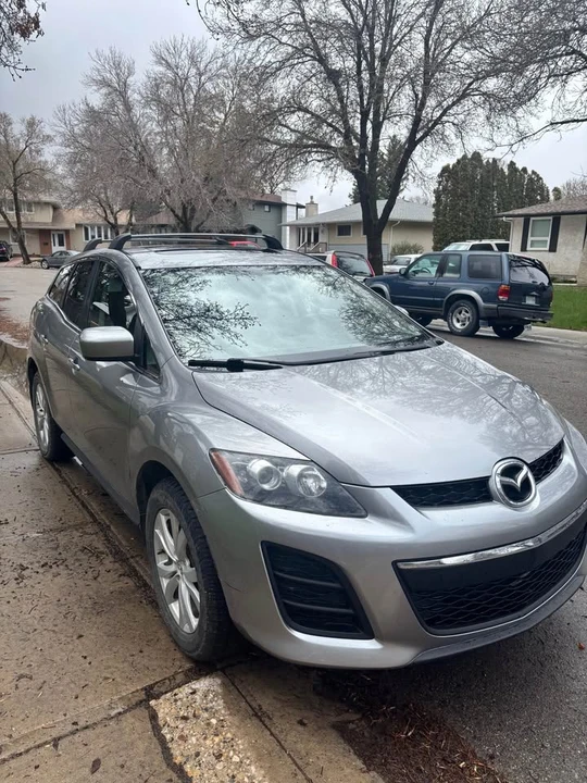 2010 Mazda CX-7 - Image 2 of 10