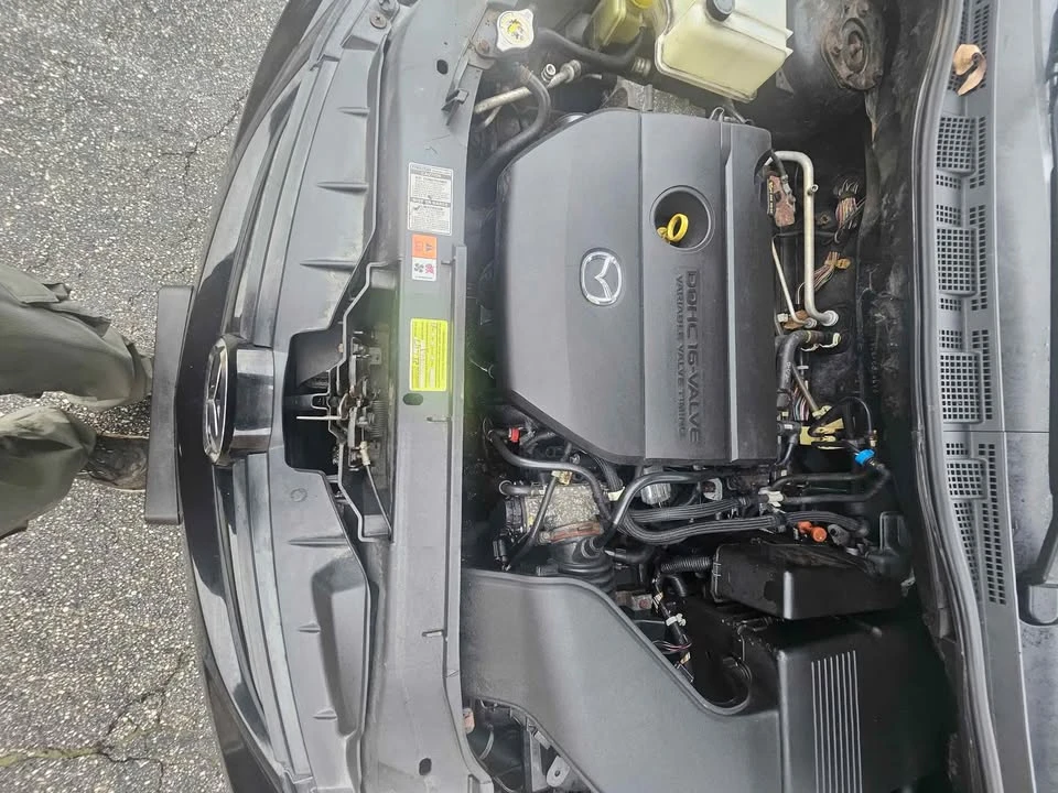 2010 Mazda Mazda 5 - Image 10 of 10