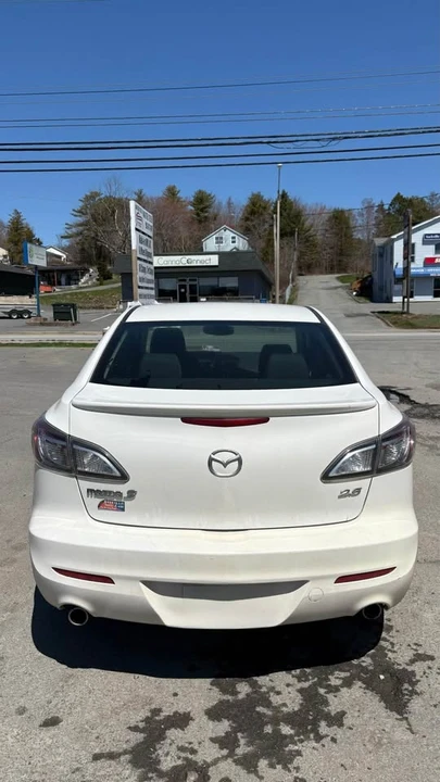 2010 Mazda Mazda 3 2nd Gen - Image 8 of 15