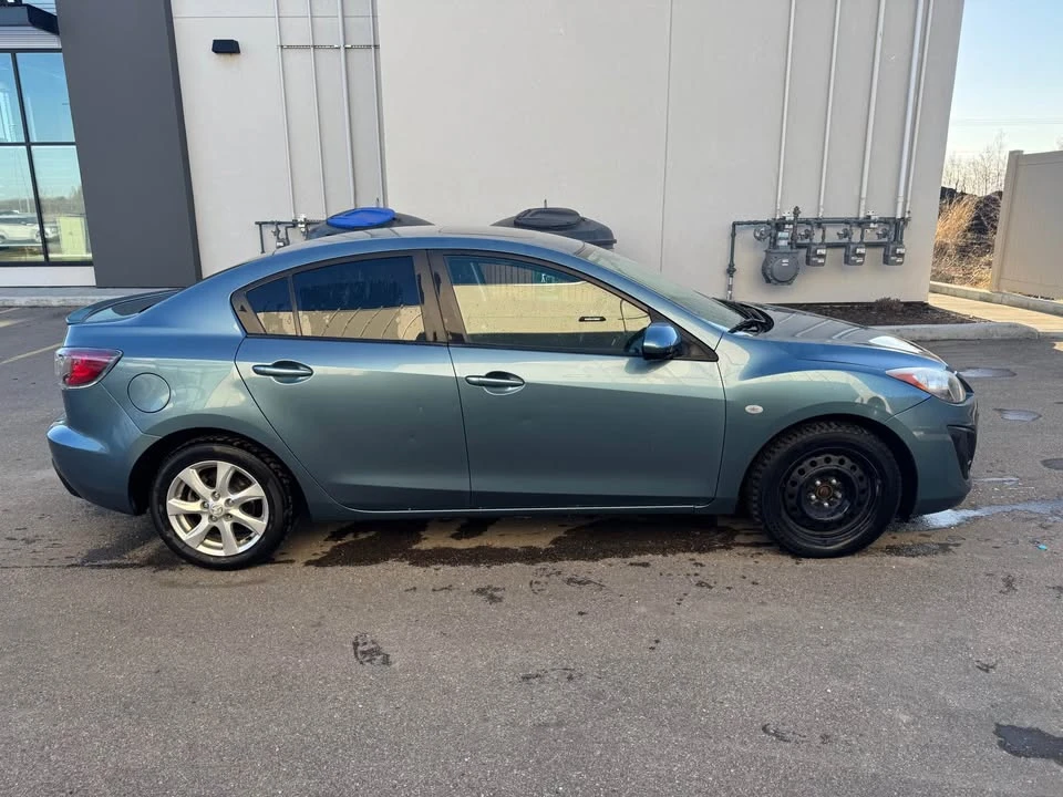 2010 Mazda Mazda 3 2nd Gen - Image 4 of 15
