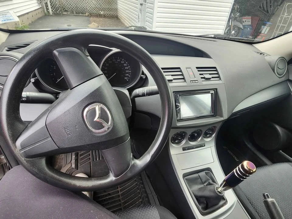 2010 Mazda Mazda 3 2nd Gen - Image 6 of 8