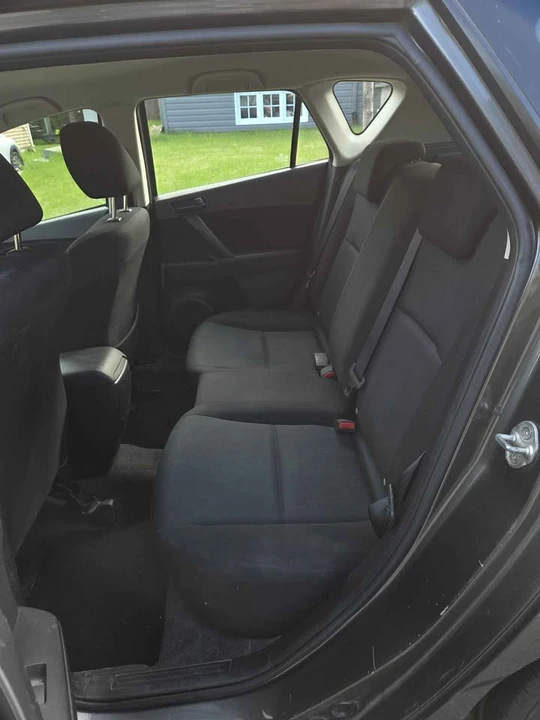 2010 Mazda Mazda 3 2nd Gen - Image 7 of 9