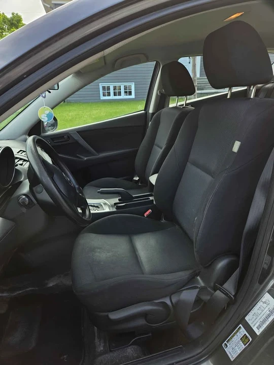 2010 Mazda Mazda 3 2nd Gen - Image 8 of 9