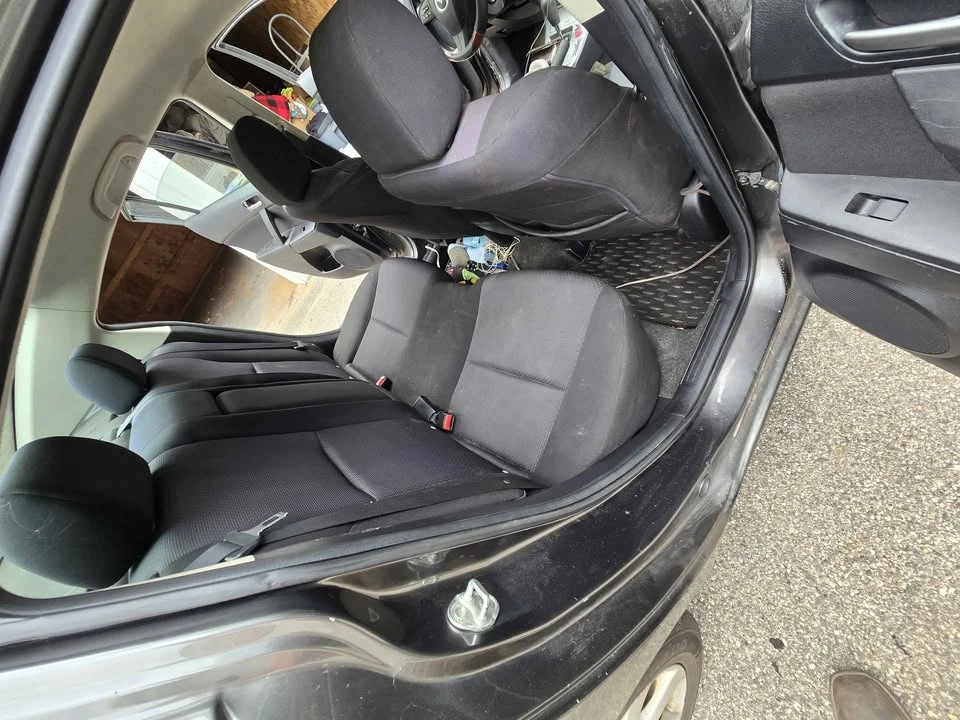 2010 Mazda Mazda 3 2nd Gen - Image 10 of 11