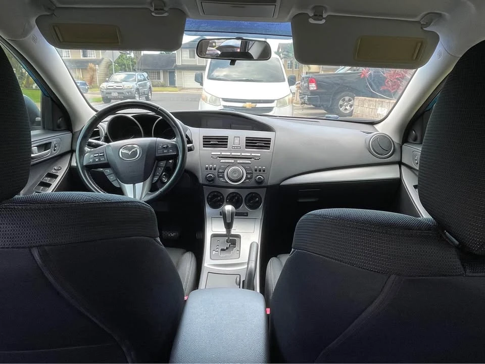 2010 Mazda Mazda 3 2nd Gen - Image 10 of 11