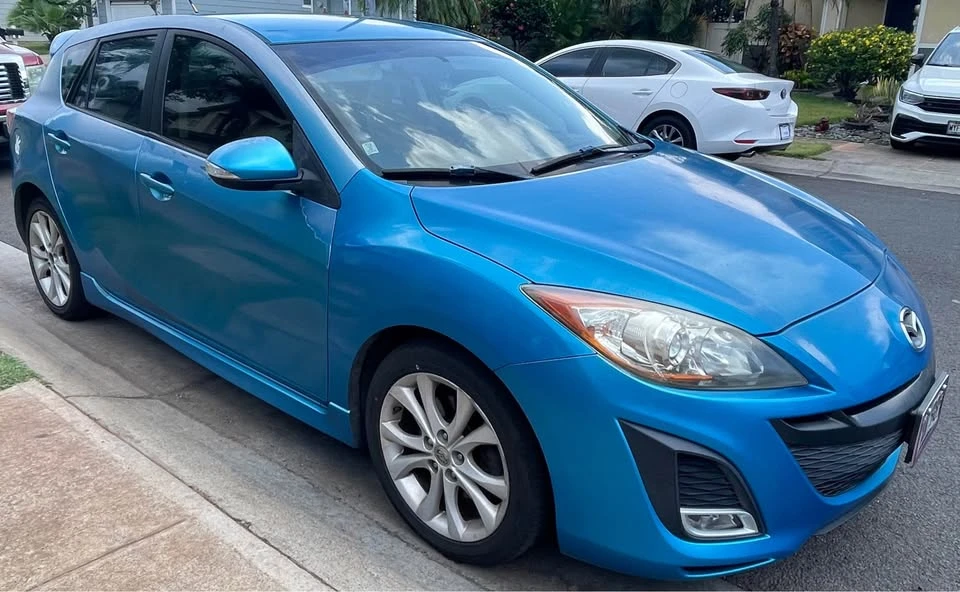 2010 Mazda Mazda 3 2nd Gen - Image 2 of 11