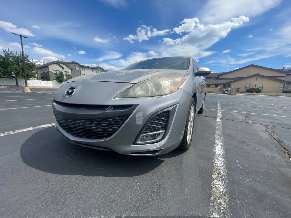 2010 Mazda Mazda 3 2nd Gen - Image 2 of 16