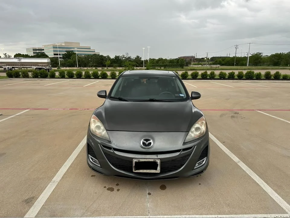 2010 Mazda Mazda 3 2nd Gen - Image 2 of 11
