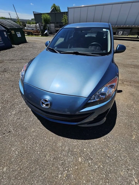 2010 Mazda Mazda 3 2nd Gen - Image 2 of 12